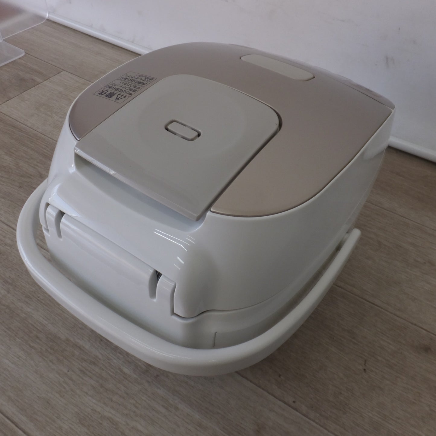 [送料無料] ★象印 ZOJIRUSHI 21年製 マイコン炊飯ジャー NL-B05J WM ホワイト　100V 50/60Hz 495W★