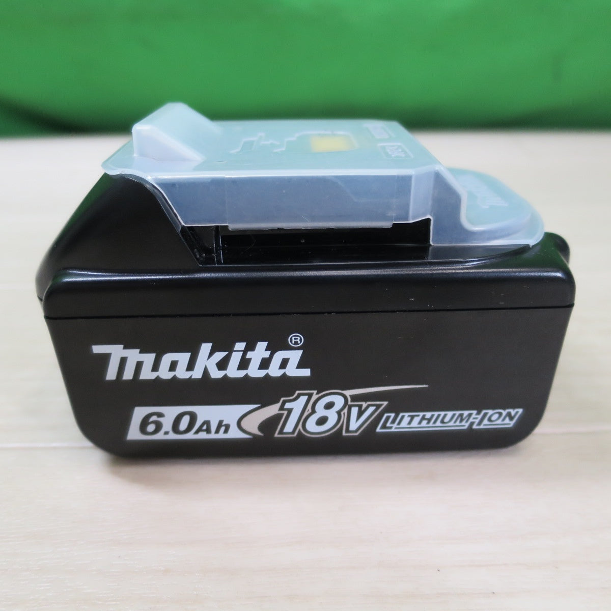 [送料無料] 美品☆マキタ リチウム イオン バッテリー BL1860B DC18V 6.0Ah 108Wh Li-ion 電動 工具 インパクトドライバ マルノコ 等☆