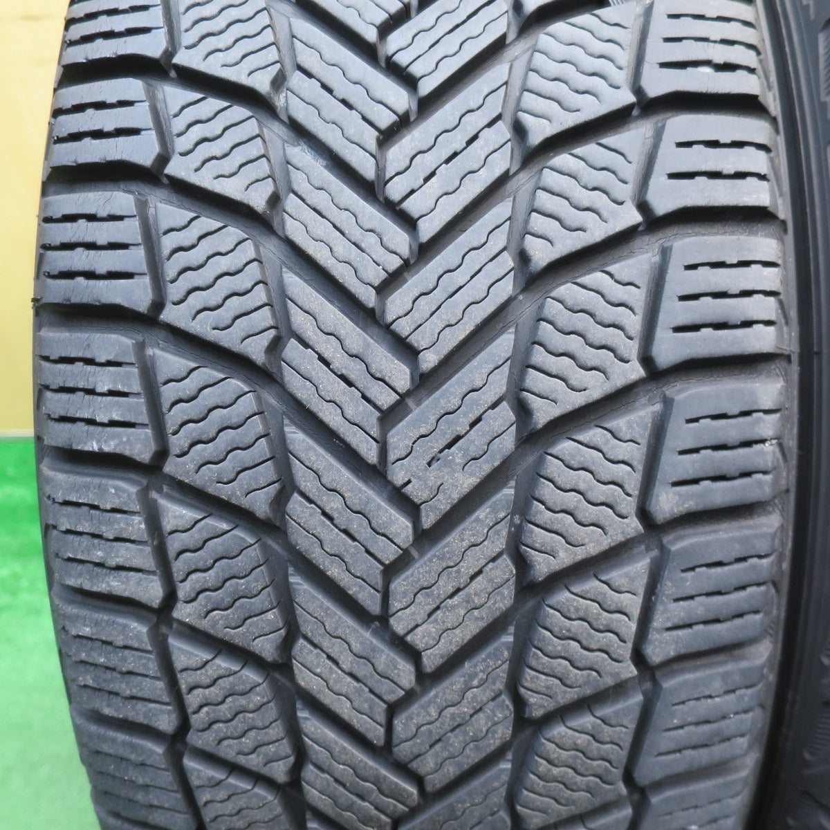 4本価格★Leyseen PRAVA 5X 225/50R18 スタッドレス ミシュラン X-ICE SNOW レイシーン プラバ 18インチ PCD114.3/5H★6021001NJス