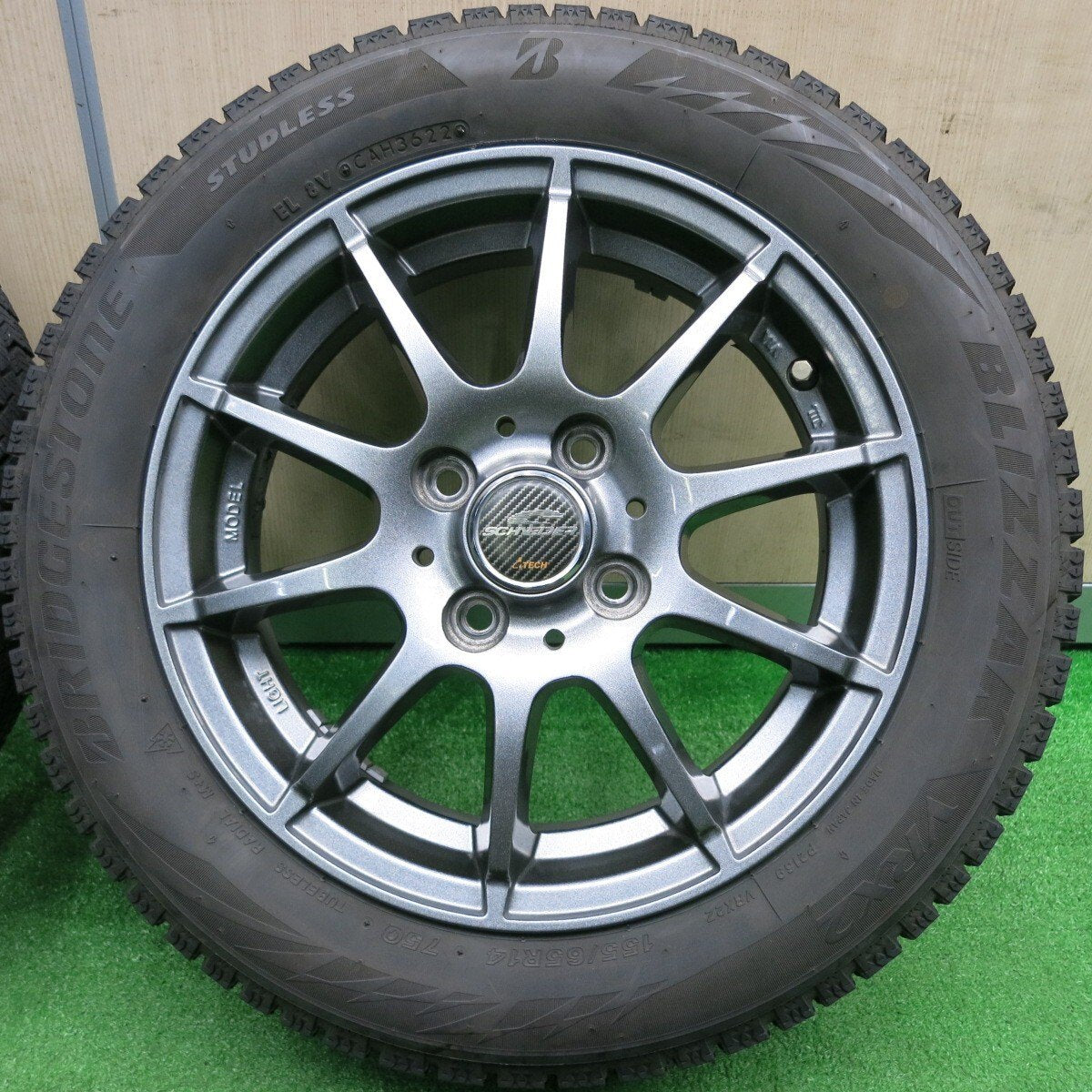 バリ溝！22年！キレイ！8.5分★スタッドレス 155/65R14 ブリヂストン ブリザック VRX2 SCHNEIDER シュナイダー 14インチ PCD100/4H★4120610TNス