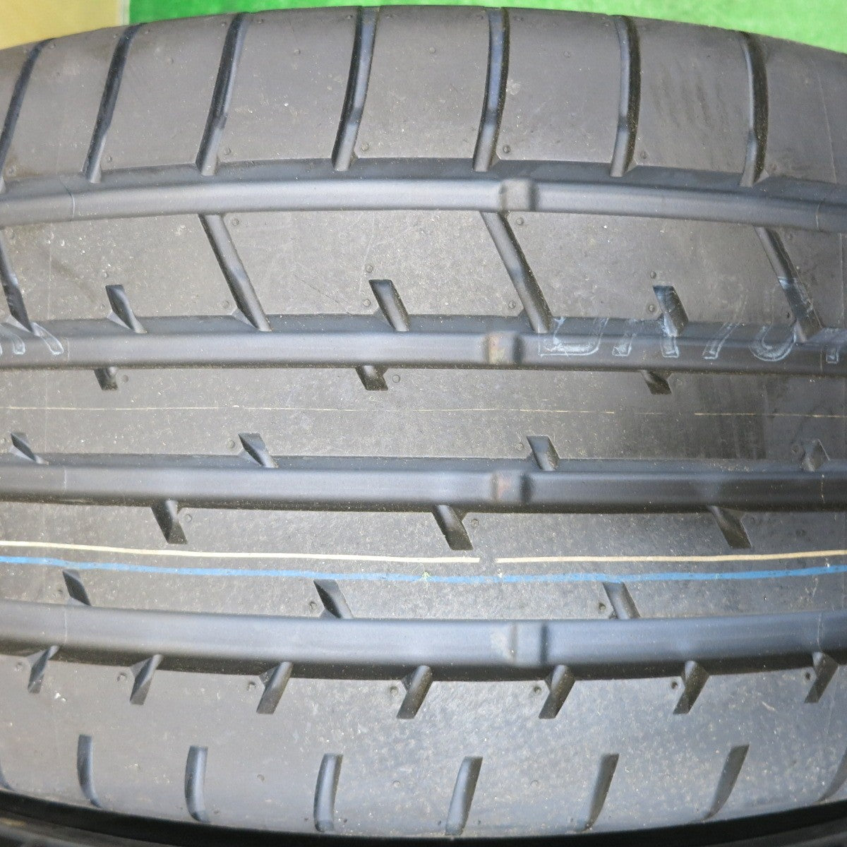 新車外し！24年★トヨタ 80系 ハリアー 純正 225/55R19 トーヨー プロクセス R46A 19インチ PCD114.3/5H★5112001HAノ