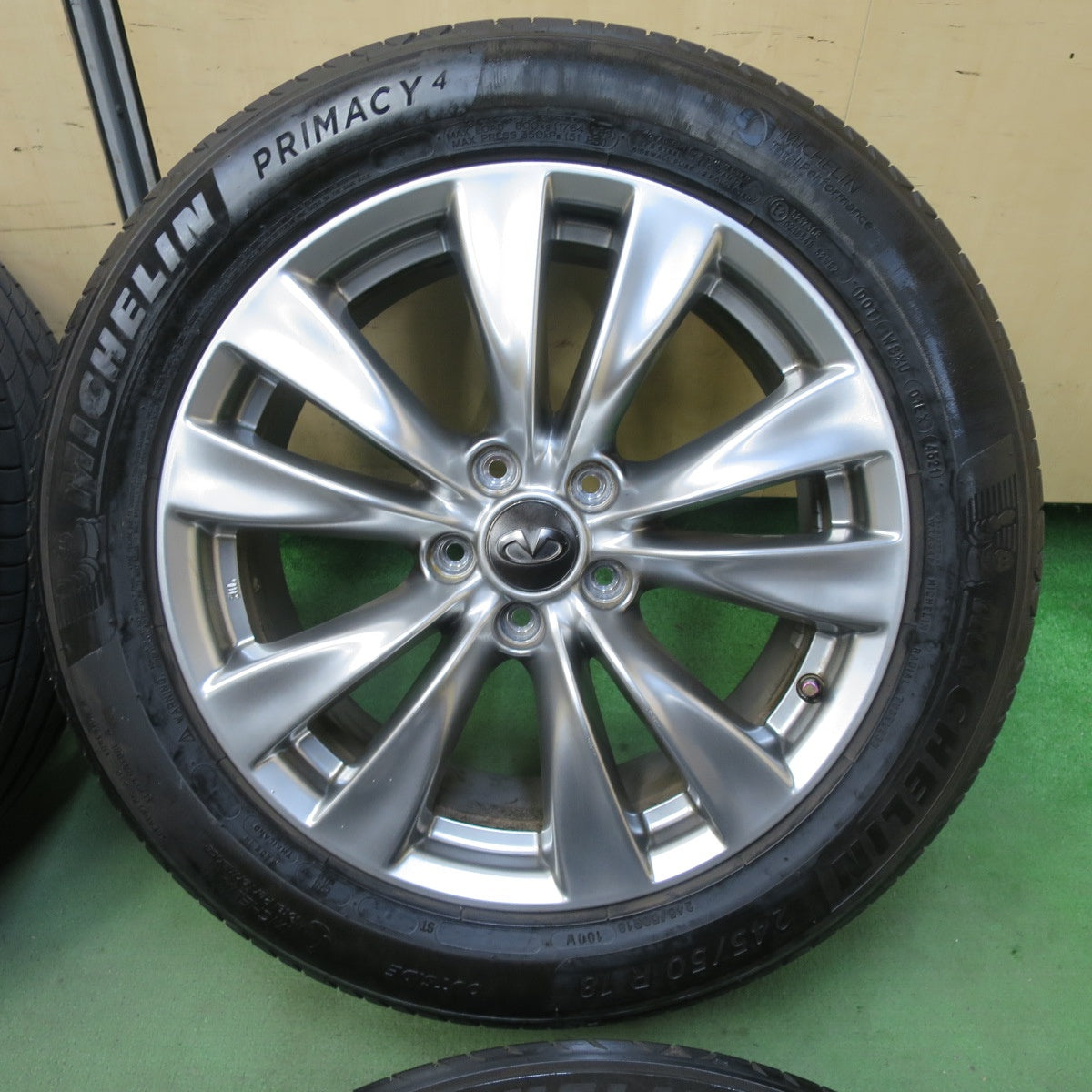 4本価格！21年★日産 Y51 フーガ 純正 245/50R18 スタッドレス ミシュラン プライマシー4 インフィニティ 18インチ PCD114.3/5H★5111303TTノ