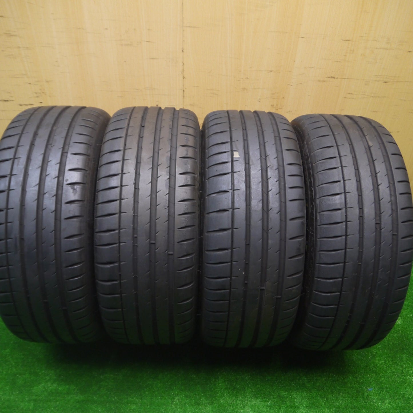*送料無料* ホイール未使用！バリ溝！20年！9.5分★トヨタ GR ヤリス RZ ハイパフォーマンス 純正 BBS 225/40R18 ミシュラン パイロットスポーツ4 S PCD114.3/5H★4080502Hノ