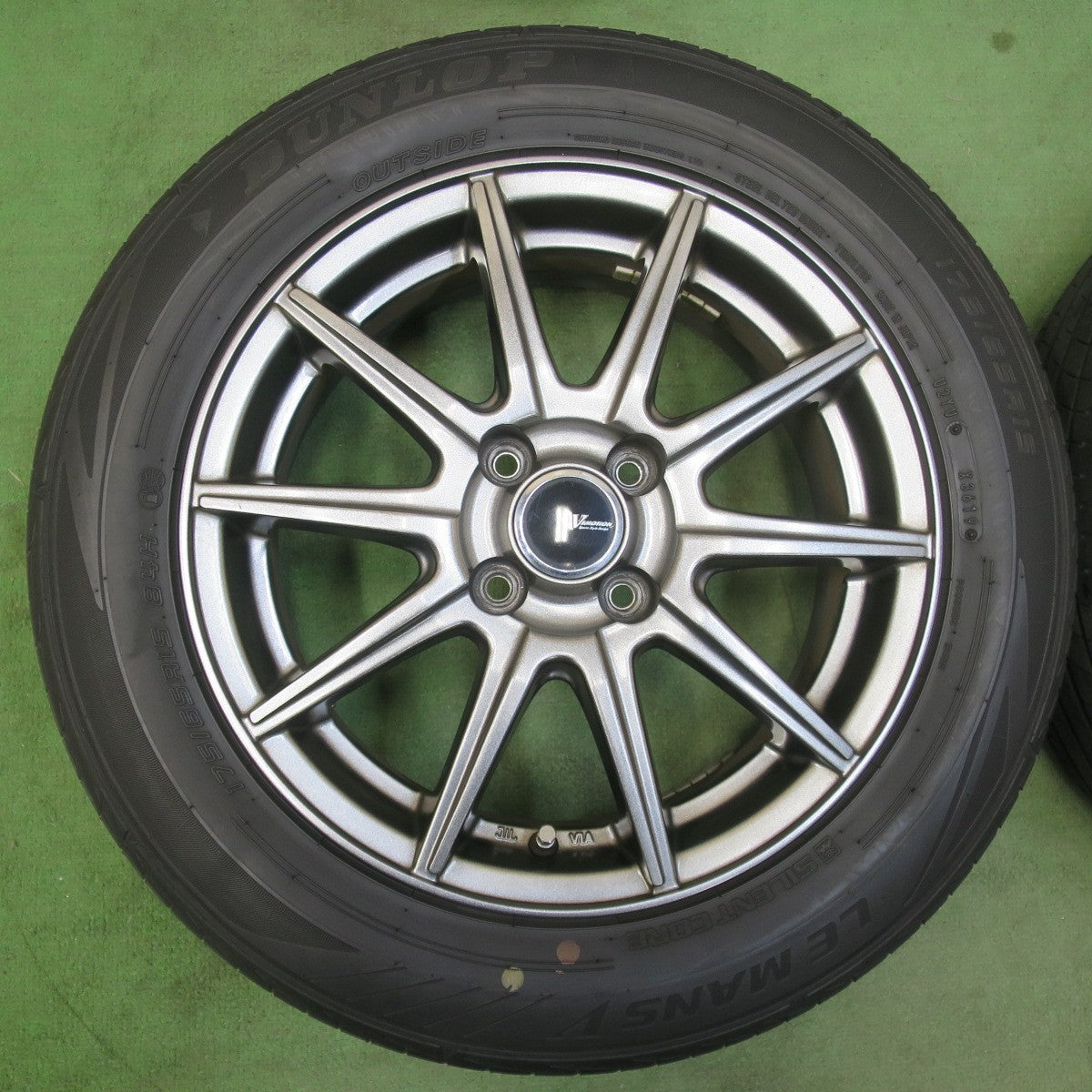 キレイ★175/65R15 ダンロップ LE MANS V VEMOTION ルマン5 Vエモーション 15インチ PCD100/4H★6010911イノ