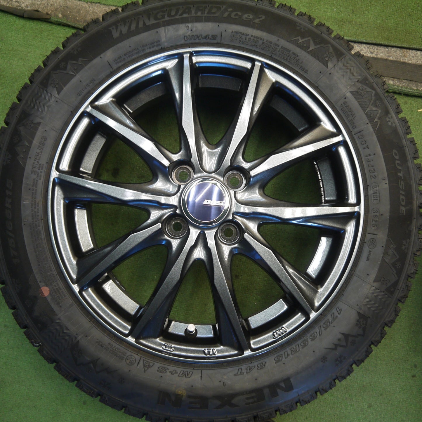 バリ溝！25年！キレイ！ほぼ10分◎スタッドレス 175/65R15 ネクセン ウィンガード アイス2 D.O.S. DOS 社外 アルミ 15インチ PCD100/4H◎6082106Hス
