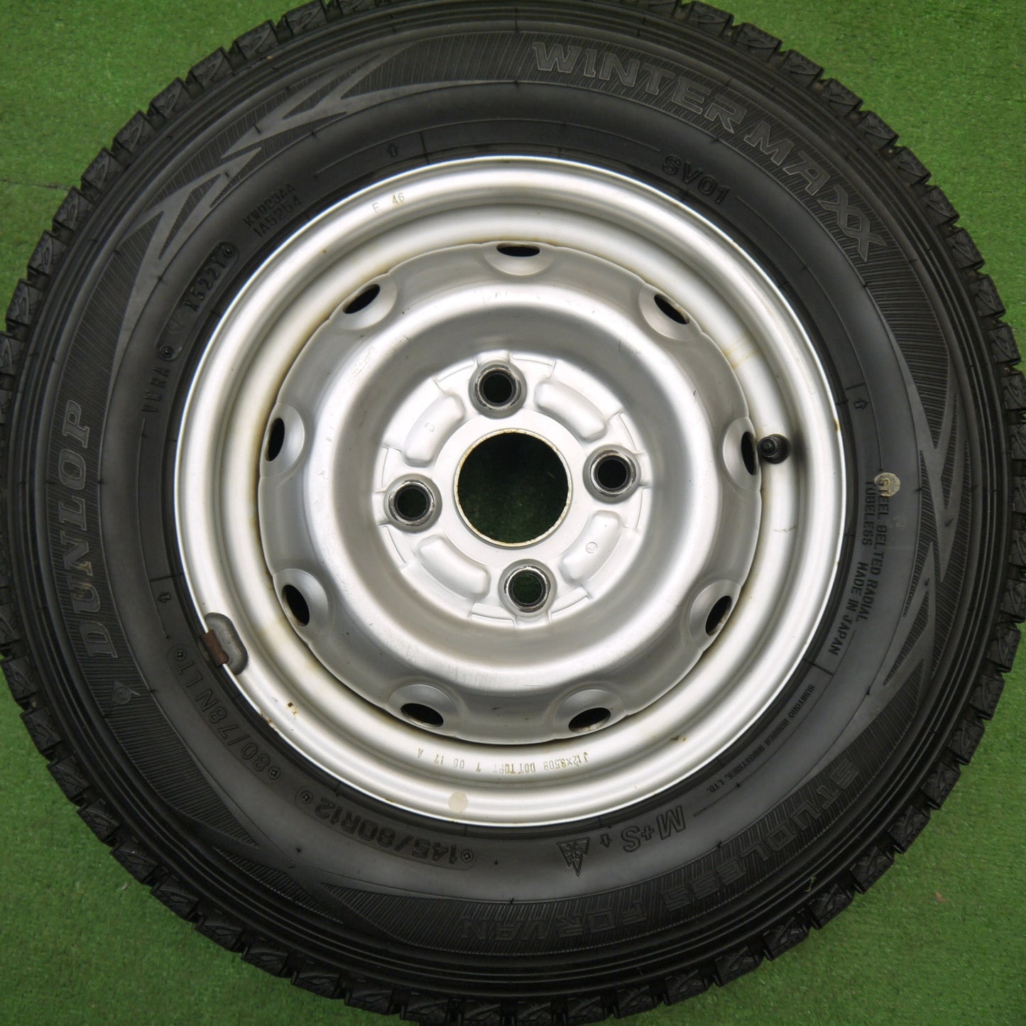 バリ溝！9分★スタッドレス 145/80R12 80/78N ダンロップ ウインターマックス SV01 スチール ホイール 12インチ PCD100/4H★5112801Hス