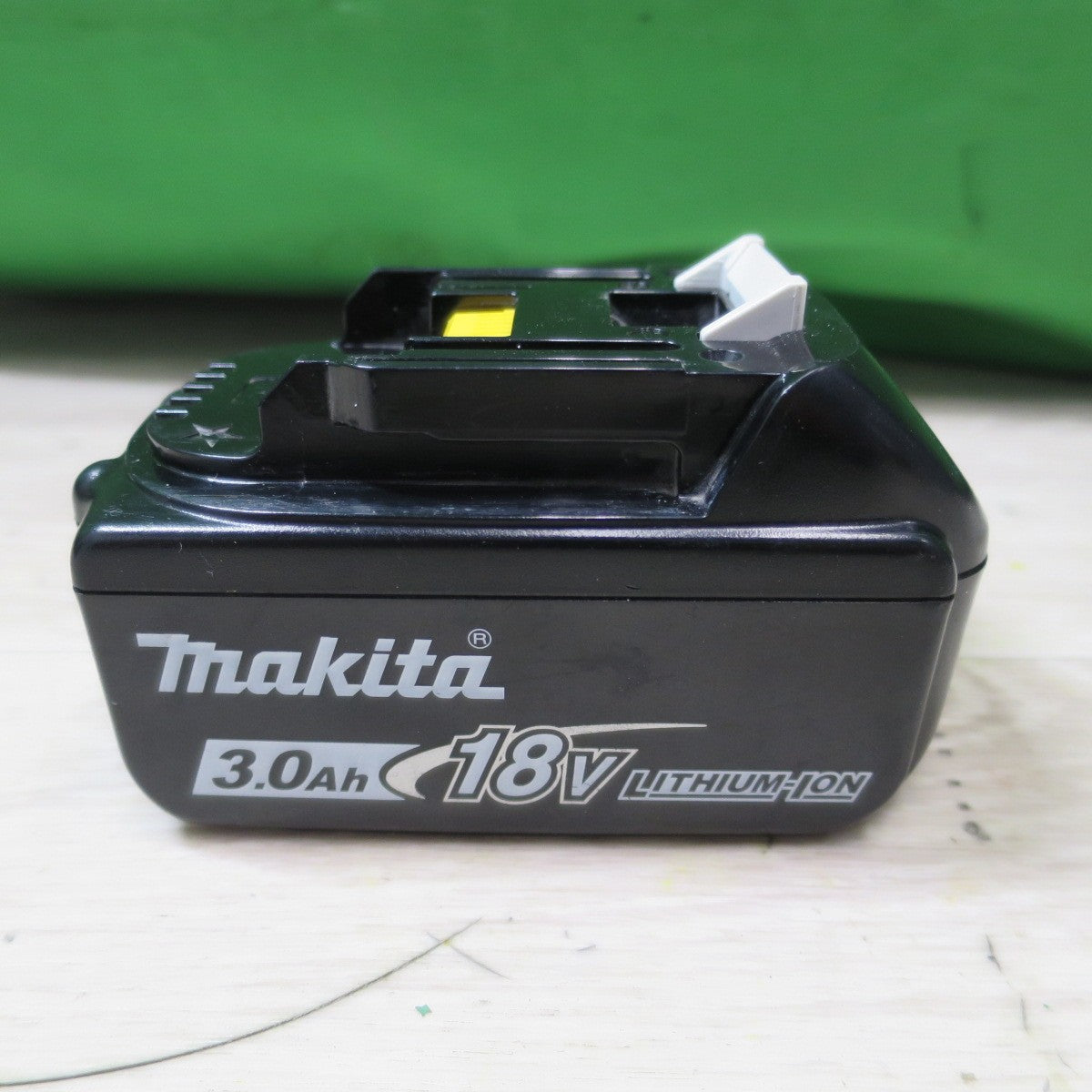 [送料無料] ☆マキタ Li-ion リチウム イオン バッテリ BL1830 DC18V 3.0Ah 54Wh 電動 工具☆