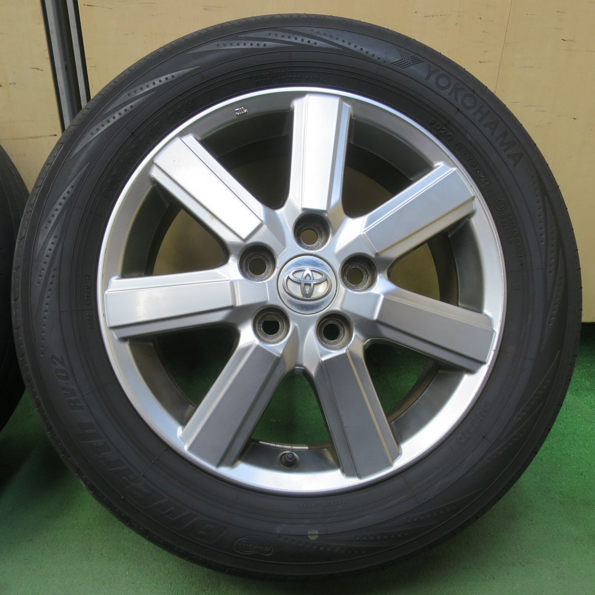 4本価格★トヨタ 70系 ノア ヴォクシー 純正 205/60R16 ヨコハマ ブルーアース RV-02 ダンロップ エナセーブ EC204 16インチ PCD114.3/5H★6032412イノ