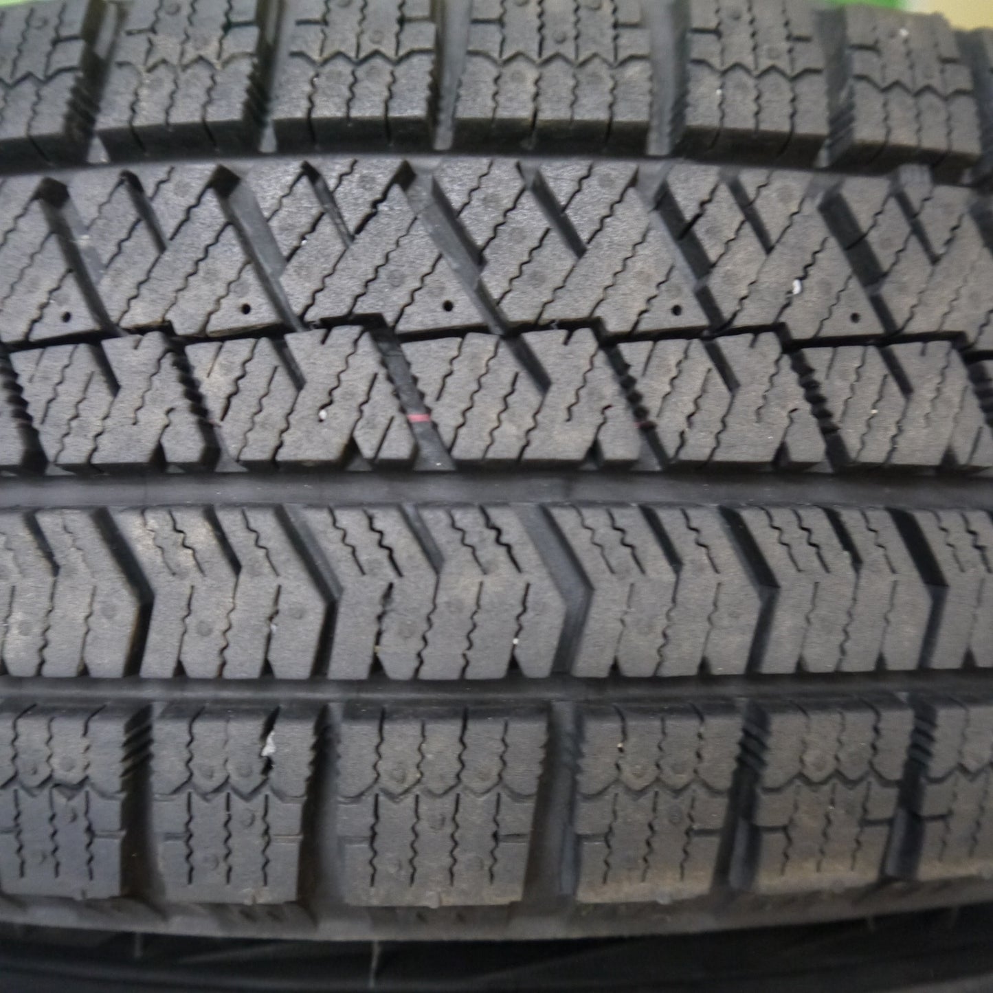バリ溝！24年！9.5分以上★スタッドレス 155/65R14 ブリヂストン ブリザック VRX2 スチール ホイール 14インチ PCD100/4H★6040302Hス