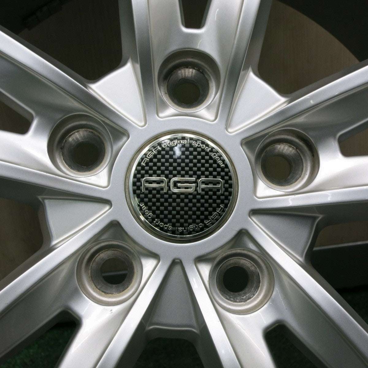 4本価格★ワーゲン 等 AGA 205/55R16 スタッドレス ブリヂストン ブリザック VRX 16インチ PCD112/5H★4040908TNス