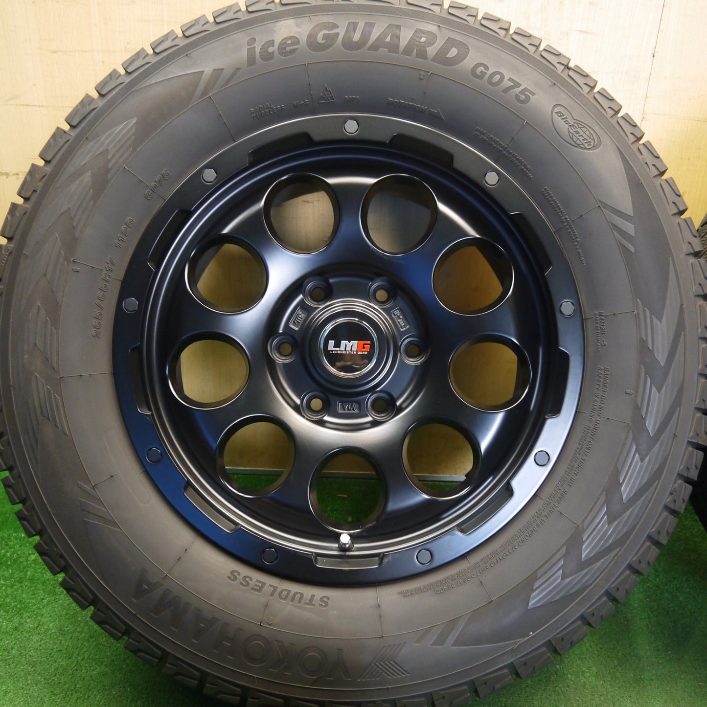 バリ溝！23年！キレイ！9.5分★Lehrmeister GEAR CS-9 LMG 265/65R17 スタッドレス ヨコハマ アイスガード G075 レアマイスター 17インチ PCD139.7/6H★6042103Hス