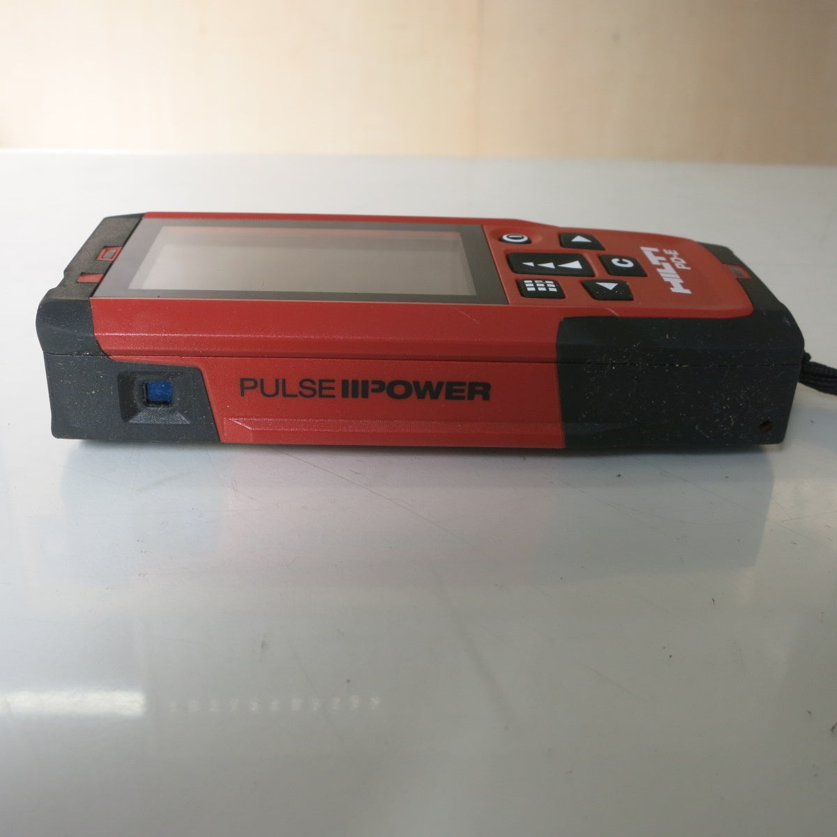[送料無料] キレイ◆ヒルティ レーザー メーター 200m PD-E01 ソフトケース 付き HILTI◆