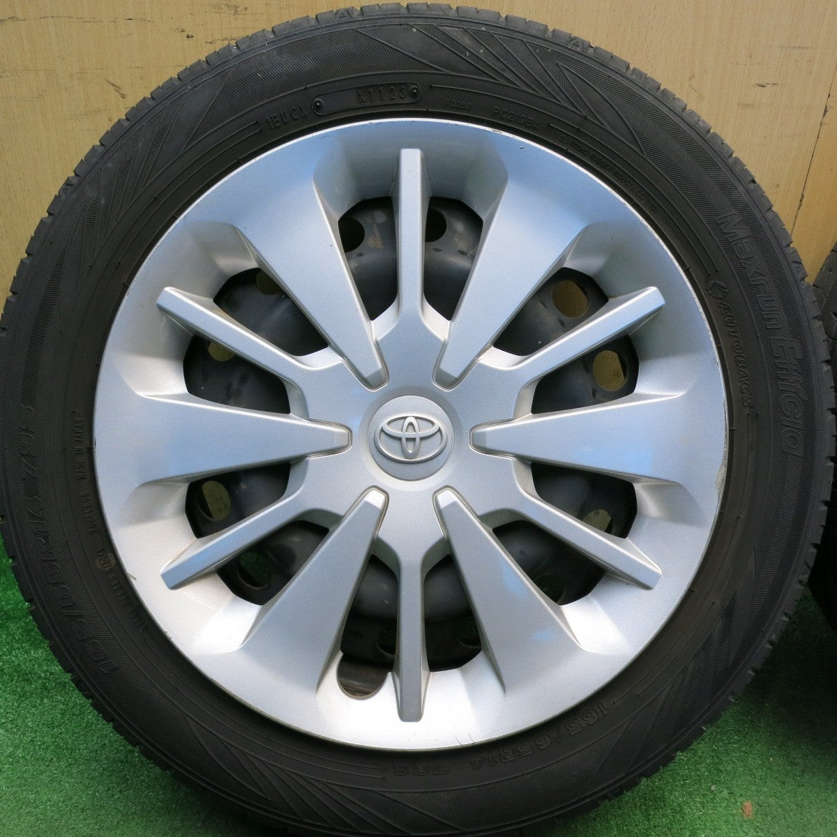 4本価格！24年◎トヨタ タンク ルーミー パッソ 等 純正 スチール 165/65R14 オートバックス Maxrun Efficia 14インチ PCD100/4H◎6082704HAノ
