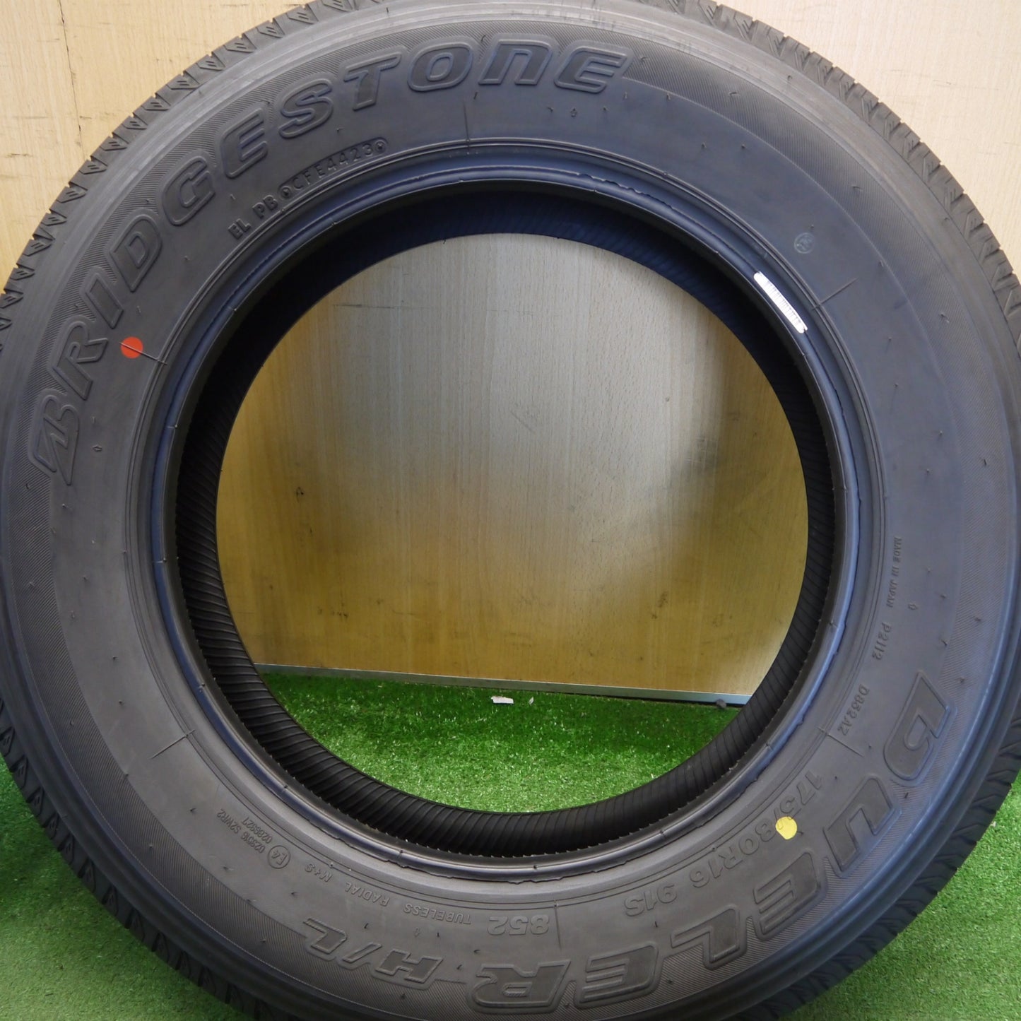新車外し！23年★ジムニー 等 175/80R16 ブリヂストン デューラー H/L 852 DUELER タイヤ 16インチ★6052505Hノタ