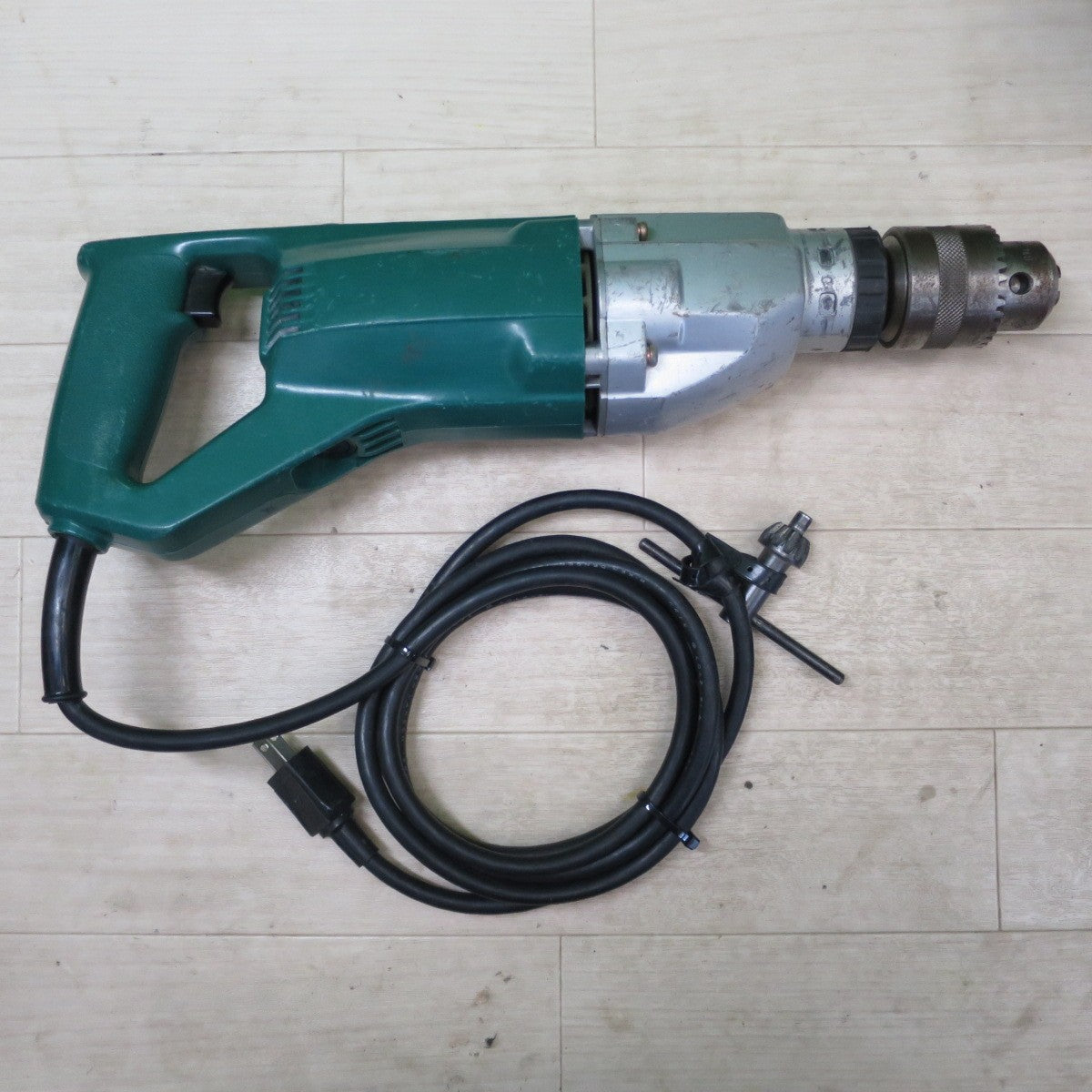 ☆日立 25mm 二段 変速 振動 ドリル VTP-25 電動 工具 コード式 震動 ドリル HITACHI☆