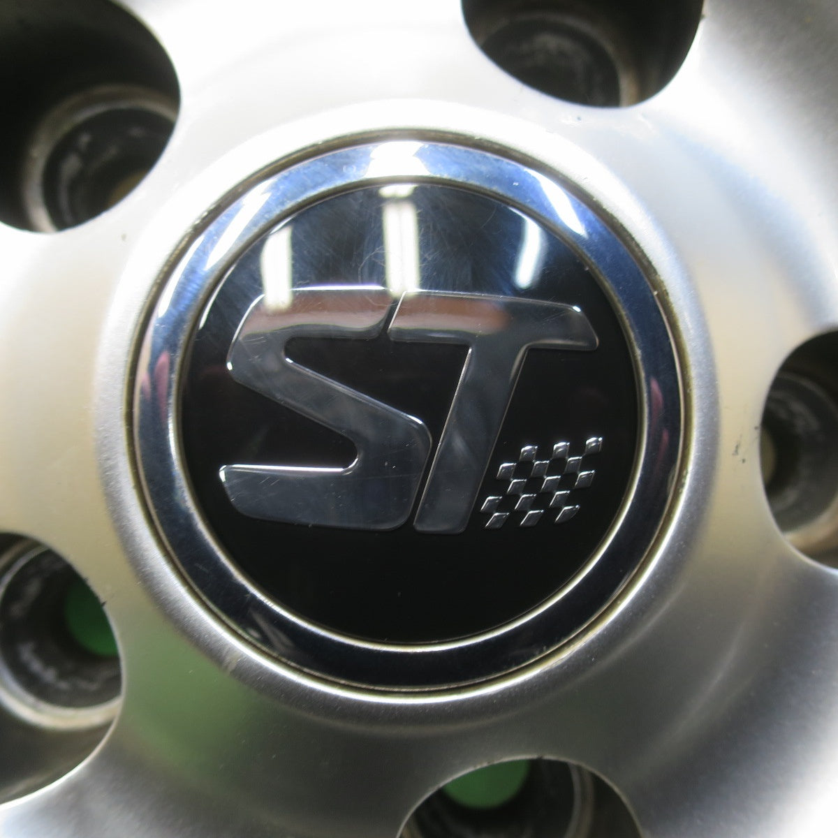 ほぼ未使用！21年★ルノー カングー 等 SPORT TECHNIC 195/65R15 スタッドレス グッドイヤー アイスナビ7 スポーツテクニック 15インチ PCD108/5H★5112412イス