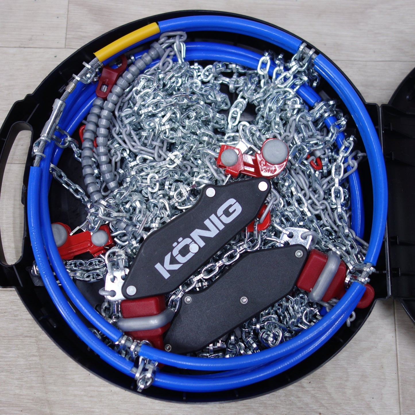 [送料無料] 美品◆コーニック 金属 タイヤ チェーン シーエル マジック CLM 105 KONIG 225/70R16 235/70R16 225/65R17 235/60R17 245/55R17 225/60R18 235/55R18 245/50R18 225/55R19◆