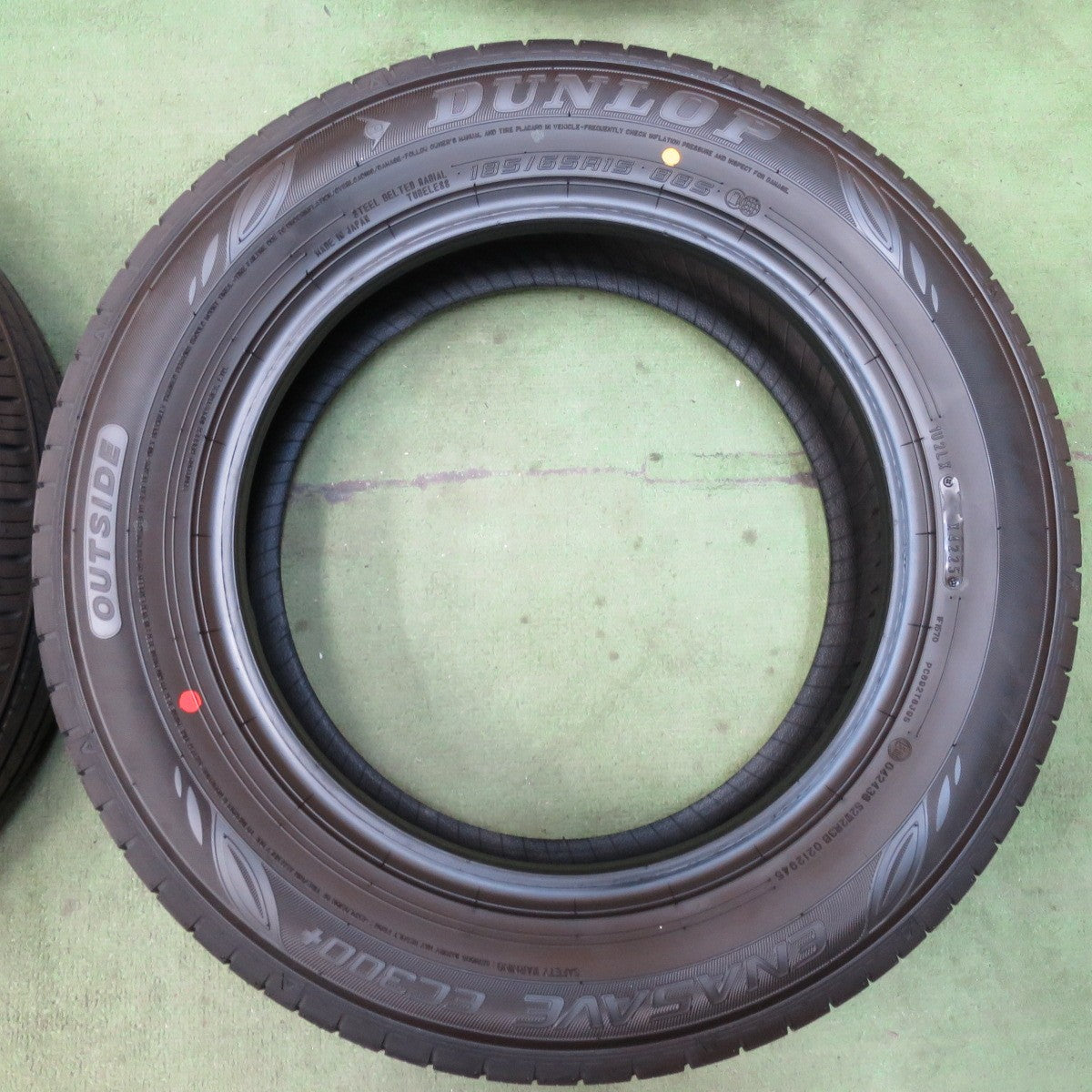 新車外し！25年★185/65R15 ダンロップ エナセーブ EC300+ タイヤ 15インチ アクア フィールダー フリード ノート bB 等★5120602イノタ