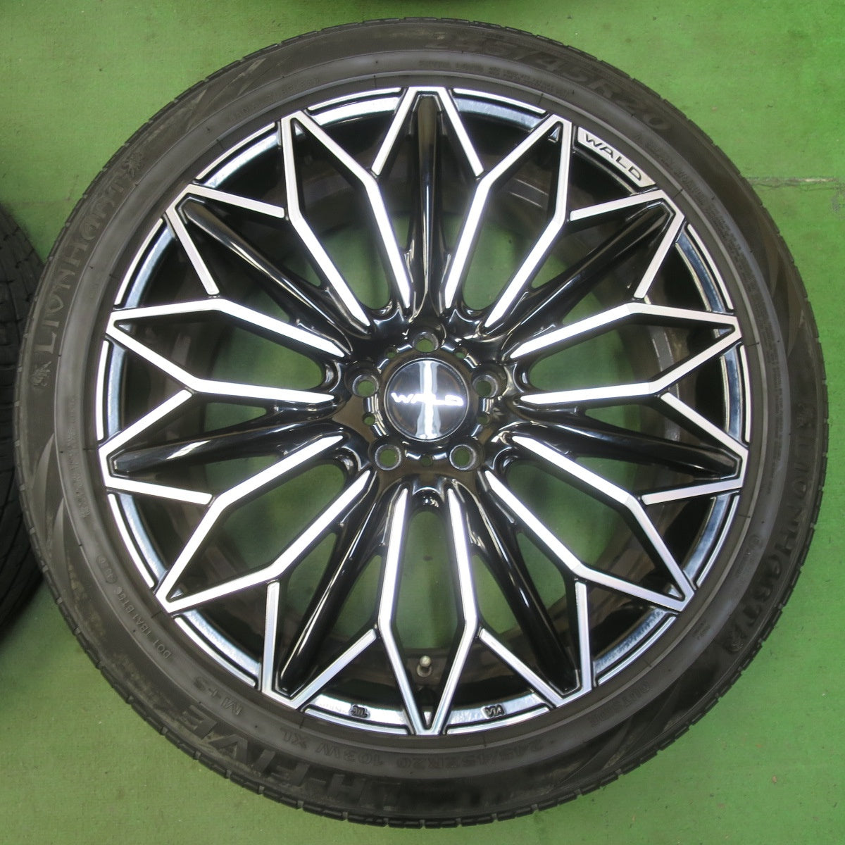 4本価格★WALD KAEDE K11C 245/45R20 ライオンハート LH-FIVE 20インチ ヴァルド カエデ 楓 PCD114.3/5H★5070705イノ
