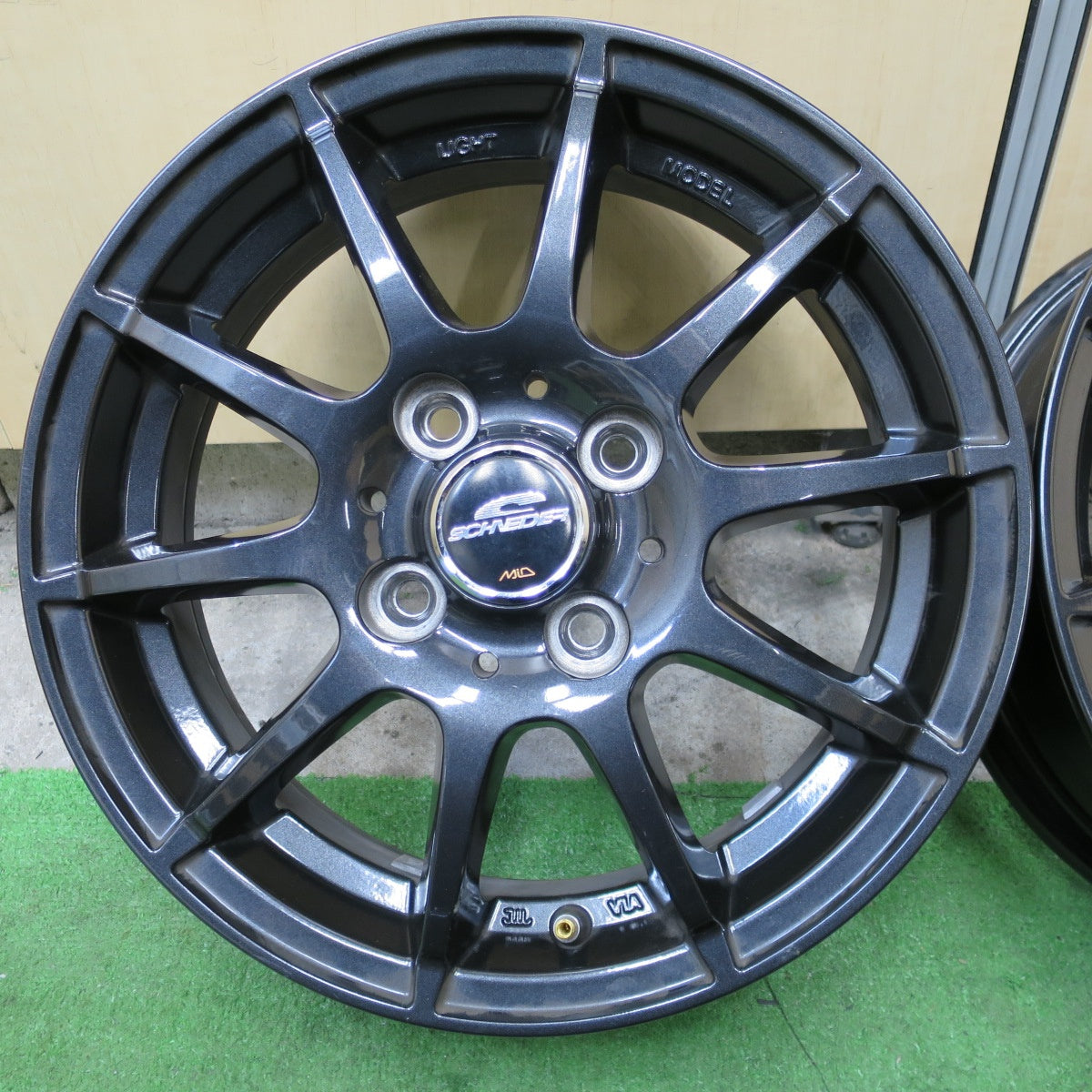 4本価格★SCHNEIDER MiD 14インチ ホイール シュナイダー 14×4.5J PCD100/4H★6042704NGホ