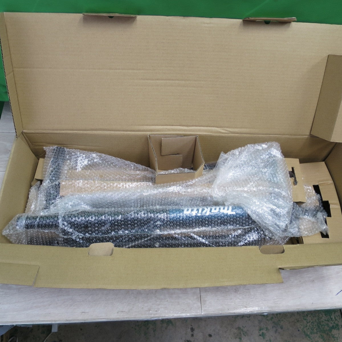 [送料無料] 未使用☆マキタ ライトスタンド ML805用 A-58126 makita☆