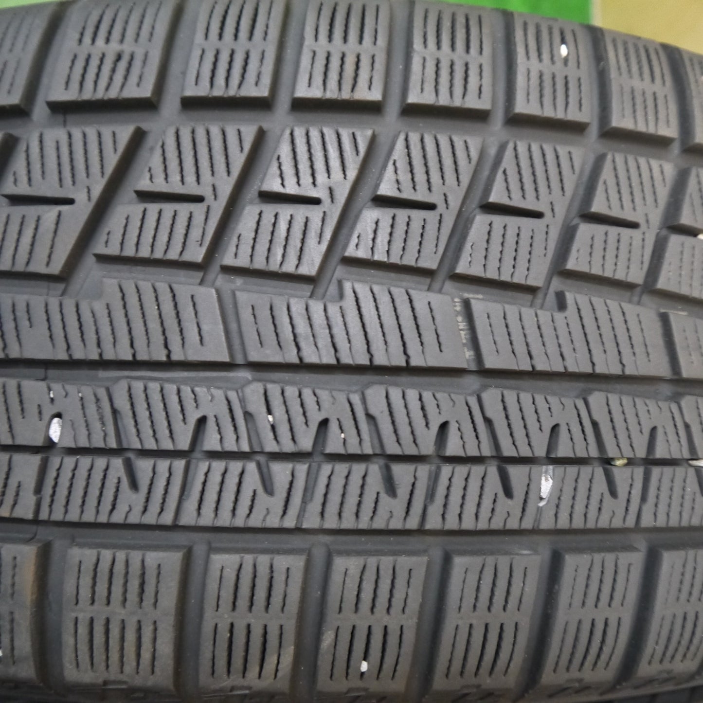 バリ溝！キレイ！8.5分★スタッドレス 225/55R18 ヨコハマ アイスガード iG60 MANARAY SPORT マナレイ スポーツ 18インチ PCD114.3/5H★6012702Hス