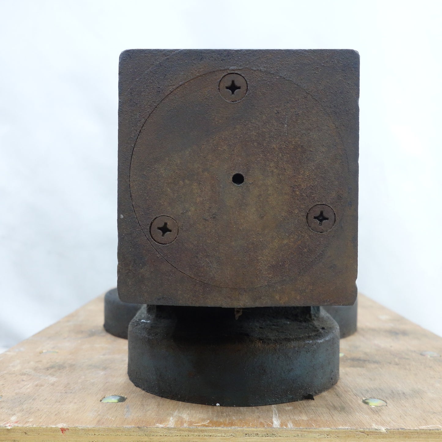 [送料無料] ◆ナベヤ 卓上 万力 150 型式 不明 ベンチ バイス 締め付け 固定 工具 道具①◆