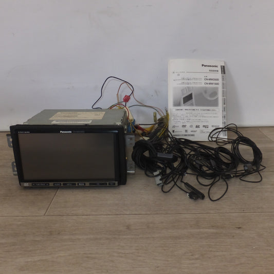 [送料無料] 現状品★パナソニック Panasonic SDカーナビゲーション Strada CN-MW240D★