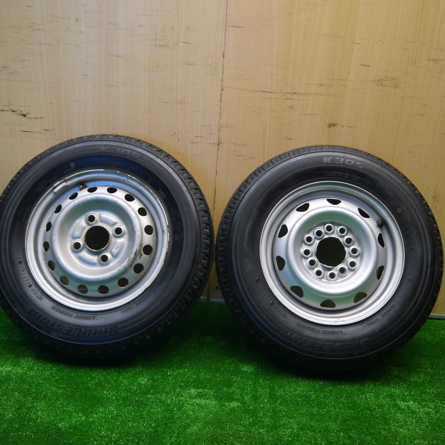未使用！2本★145R12 LT 6PR ブリヂストン K305 スチール ホイール 12インチ PCD 100 110 114.3/4H マルチ★5100802Hノ
