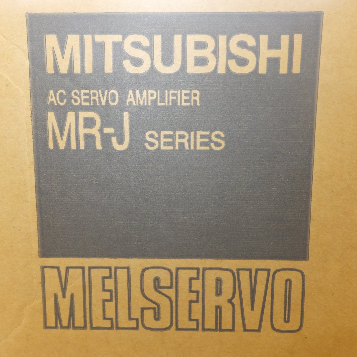 [送料無料] 未使用★三菱 MITSUBISHI サーボアンプ AC SERVO AMPLIFIER MR-J SERIES MR-J2S-500A(3)★