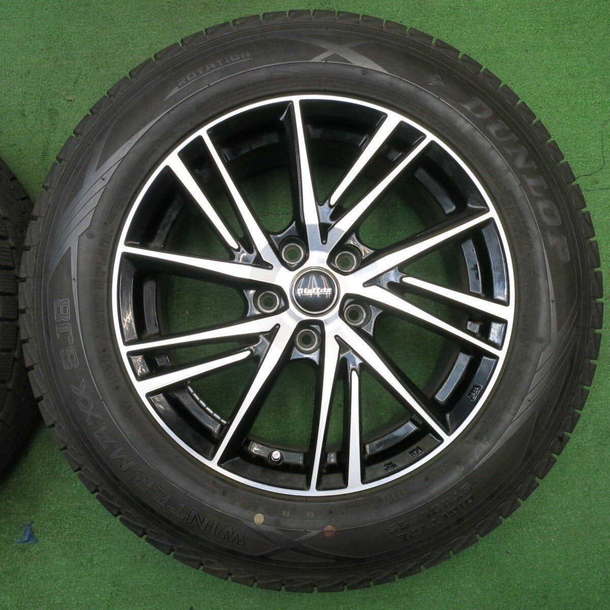 バリ溝！21年！キレイ！9.5分★スタッドレス 225/65R17 ダンロップ ウインターマックス SJ8 SJ8+ Laffite ラフィット 17インチ PCD114.3/5H★5032501NJス
