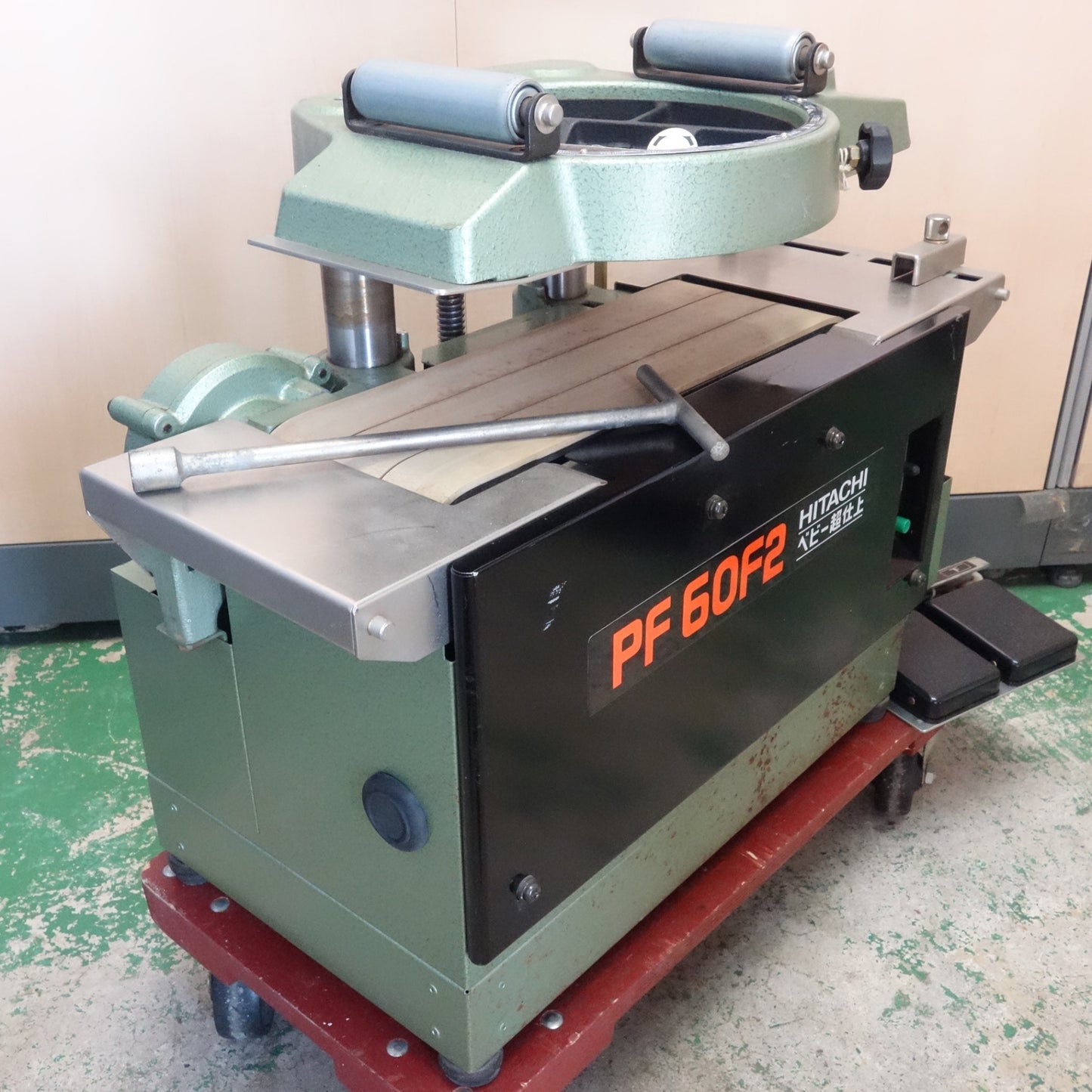 [送料無料] ☆日立工機 180mm ベビー 超仕上 かんな盤 100V PF60F2 HITACHI 電動 工具☆