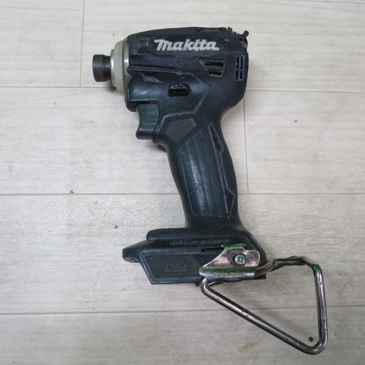 [送料無料] 2点まとめ売り☆マキタ 充電式 インパクトドライバー TD172D XDT13 電動 工具 18V コードレス makita☆
