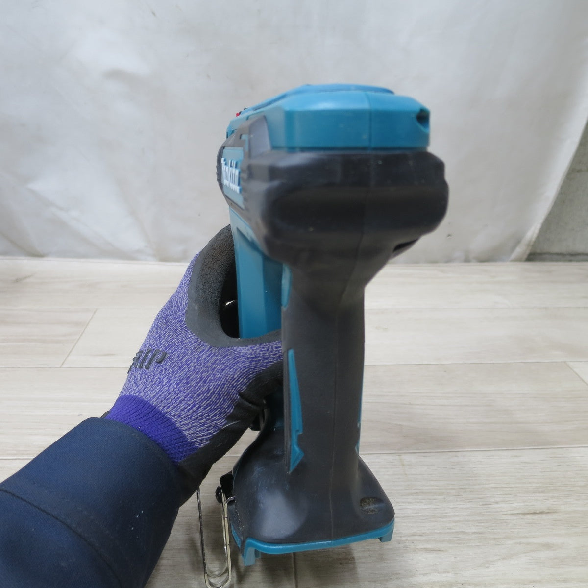 [送料無料] ◆マキタ 充電 式 タッカ ST121D 18V 電動 工具 本体 のみ 18V 10mm×13～25mm コードレス Makita◆