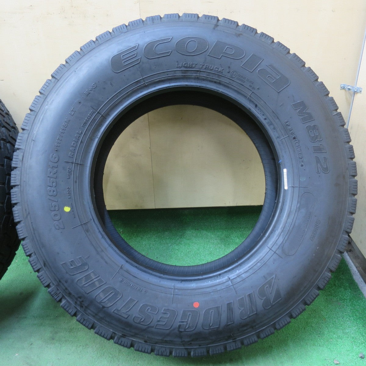 ほぼ未使用！25年！6本★トラック バス タイヤ 205/85R16 117/115N ブリヂストン エコピア M812 ミックス オールシーズン 16インチ★6013105イスタ