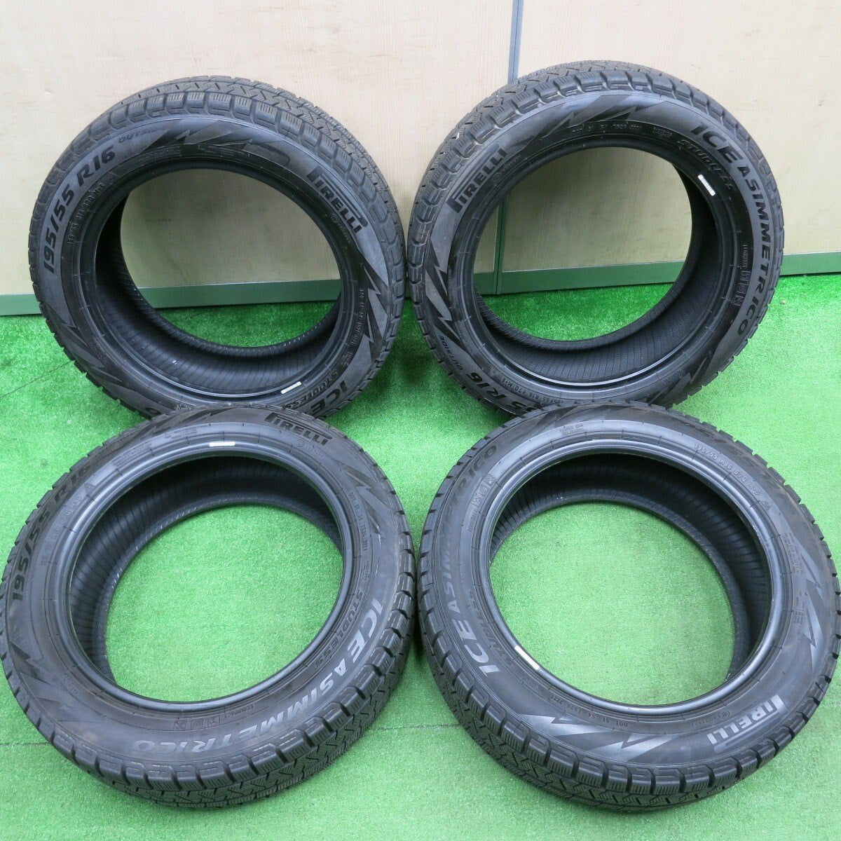 4本価格！21年★スタッドレス 195/55R16 ピレリ アイスアシンメトリコ タイヤ 16インチ アクア ヴィッツ フィット ノート CR-Z等★4123002HAスタ