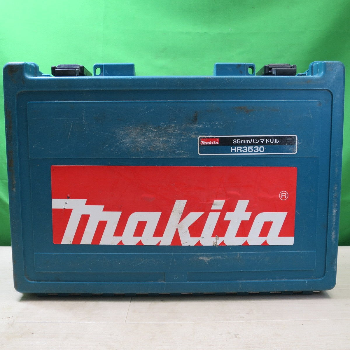 [送料無料] ☆マキタ 35mm ハンマドリル HR3530 電動 工具 ハンマードリル コード式 makita 100V 穴あけ はつり ハツリ☆