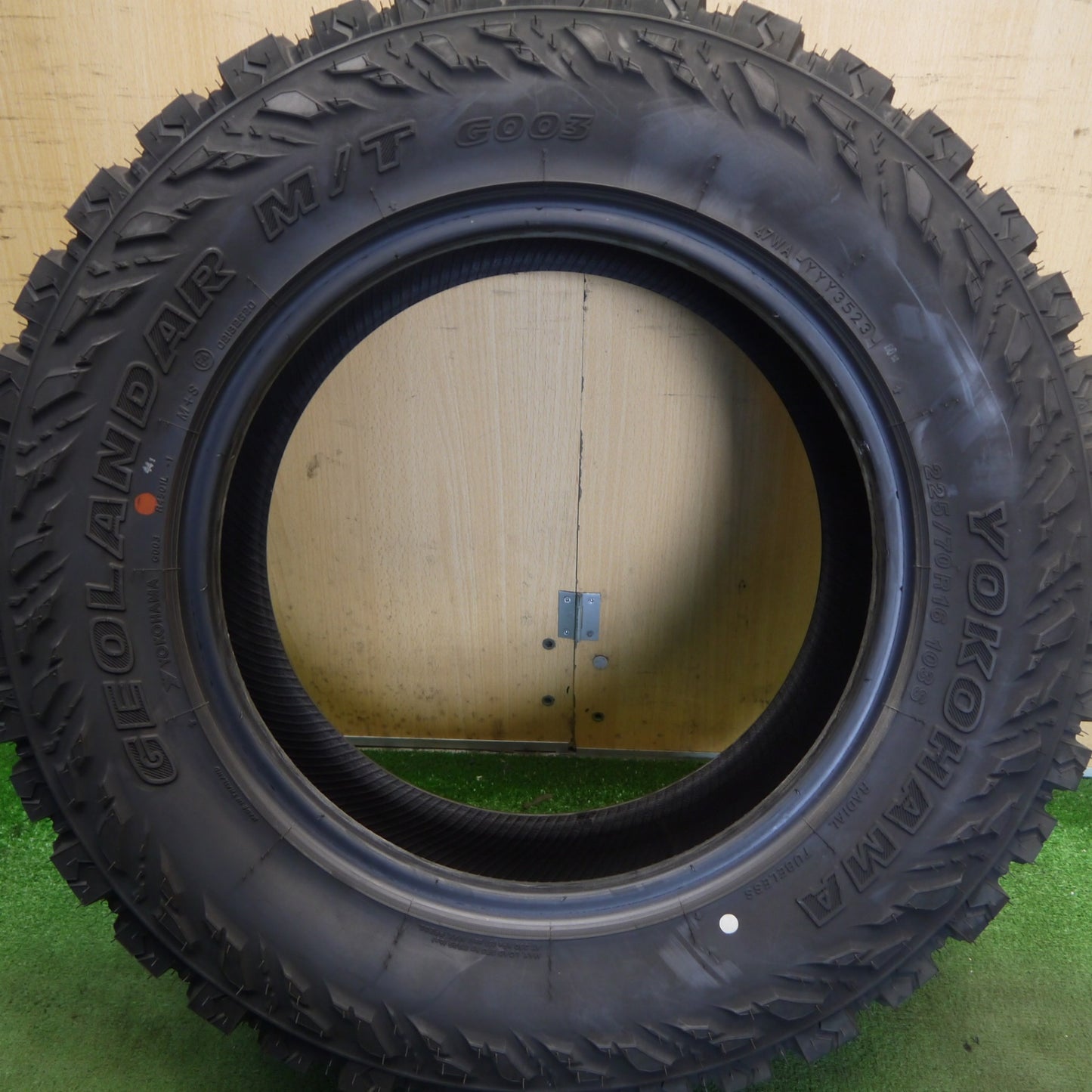 未使用！23年！1本★225/70R16 ヨコハマ ジオランダー M/T G003 タイヤ 16インチ デリカ D:5 エクストレイル リフトアップ ジムニー 等★6061905Hノタ