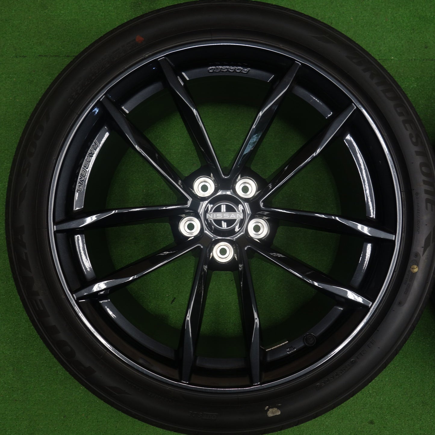 新車外し！25年★日産 RZ34 フェアレディZ バージョン ST 純正 RAYS 255/40R19 275/35R19 ブリヂストン ポテンザ S007 19インチ PCD114.3/5H★6052803KTノ