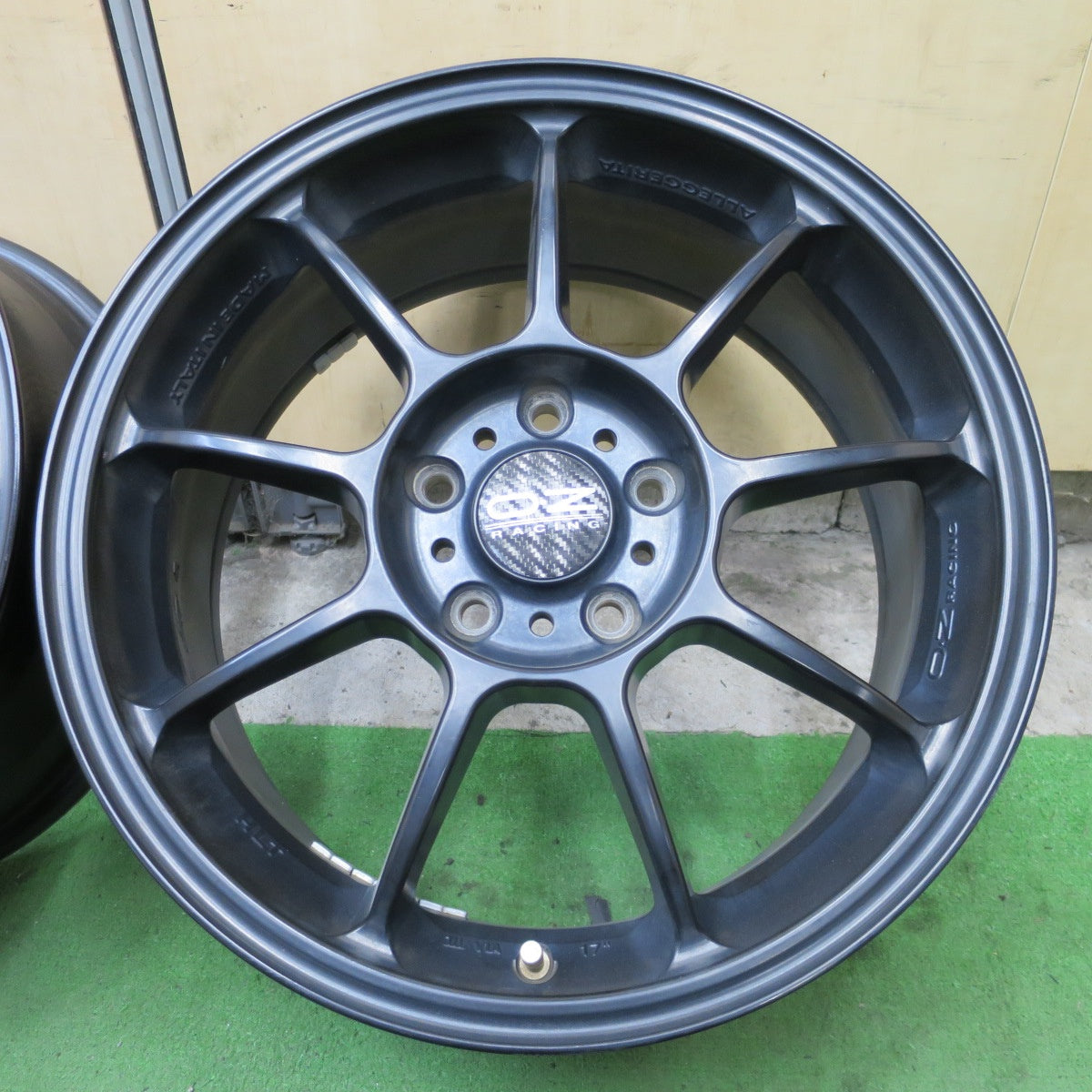 4本価格◎O・Z RACING Alleggerita HLT 17インチ ホイール OZ レーシング アレジェリータ 17×7.5J PCD112/5H◎6081702NGホ