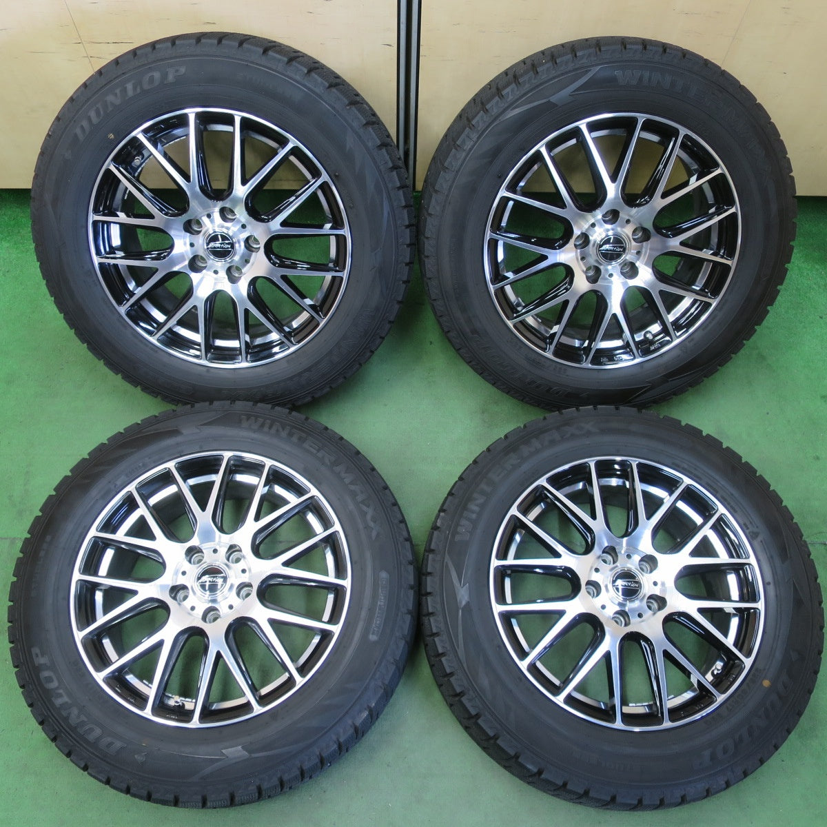 バリ溝！23年！キレイ！9.5分★スタッドレス 225/60R17 ダンロップ ウインターマックス WM02 F-Direction WM-8 17インチ Fディレクション PCD114.3/5H★5050510イス