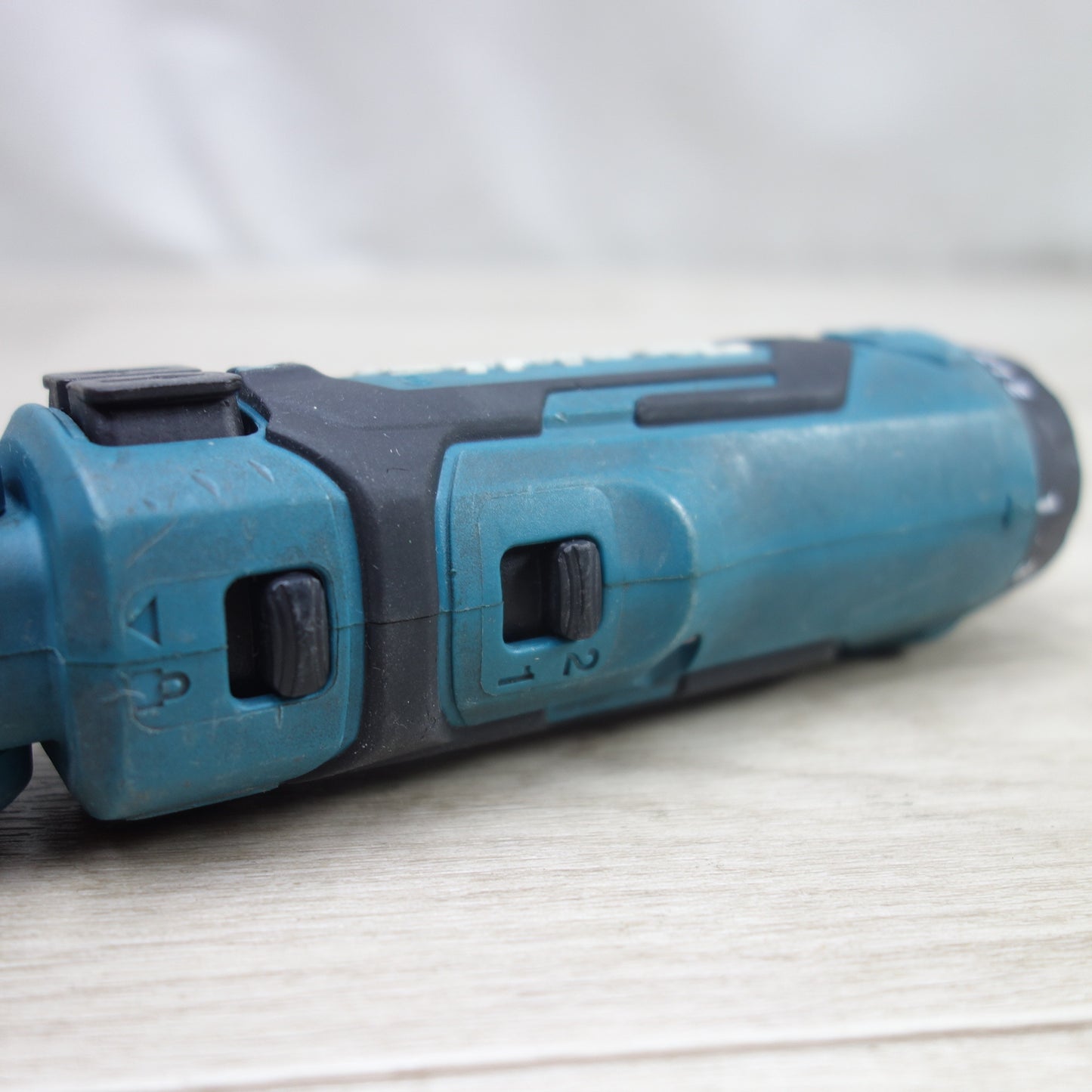 [送料無料] ◆マキタ 充電式 ペン インパクト ドライバ DF012D 7.2V 電動 工具 DIY コードレス Makita◆