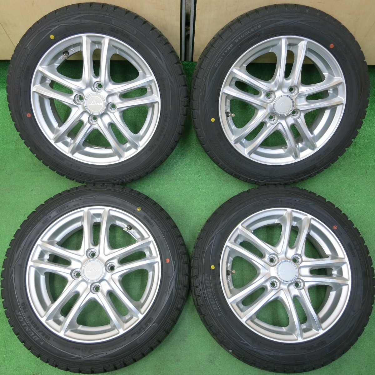 *送料無料* バリ溝！キレイ！9.5分以上★スタッドレス 155/65R14 ダンロップ ウインターマックス WM01 Linz 14インチ PCD100/4H★4040210イス