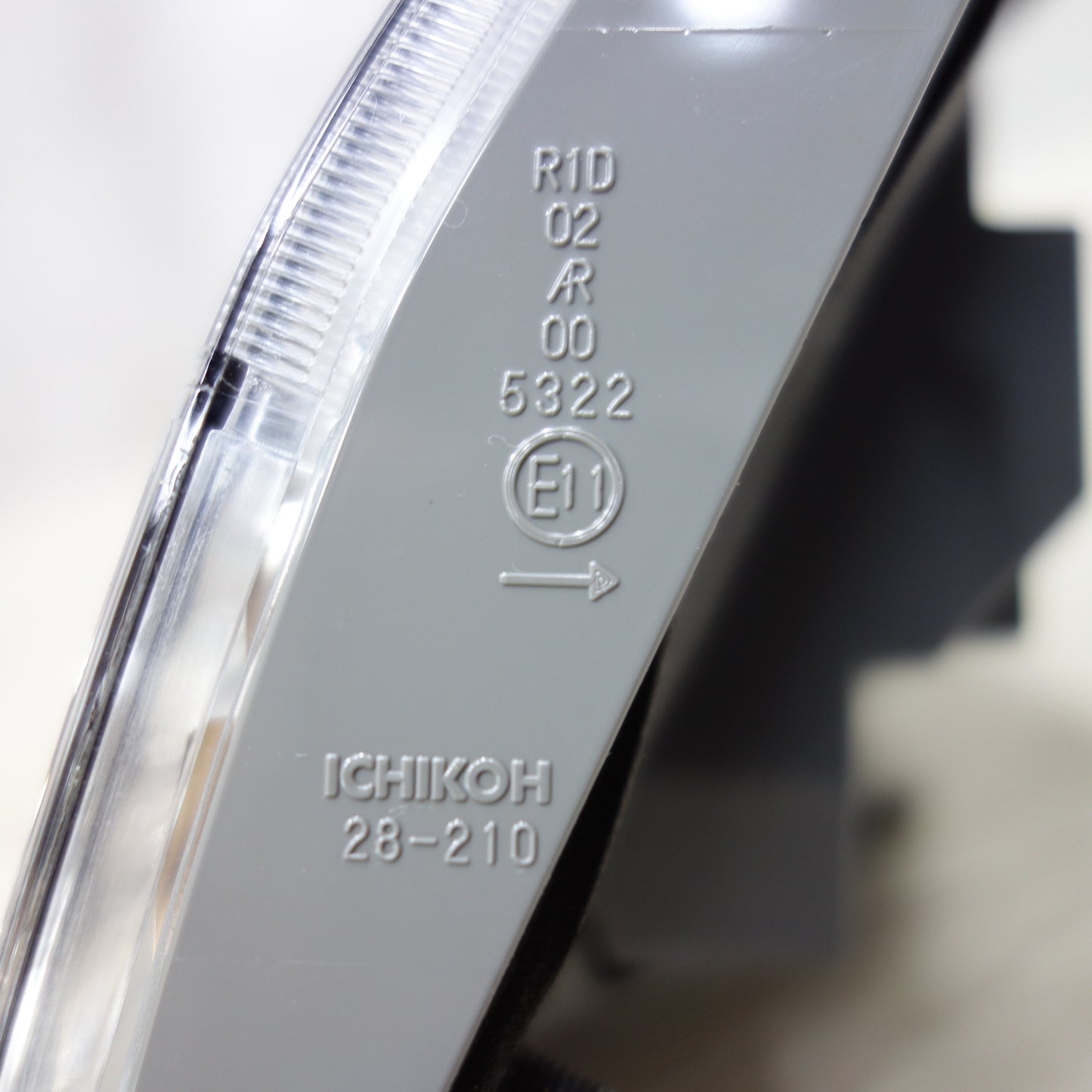 [送料無料] 新車外し!左右セット◆トヨタ エスティマ 50系 純正 LED テール ライト ランプ フィニッシャー セット ICHIKOH 28-207 28-210◆