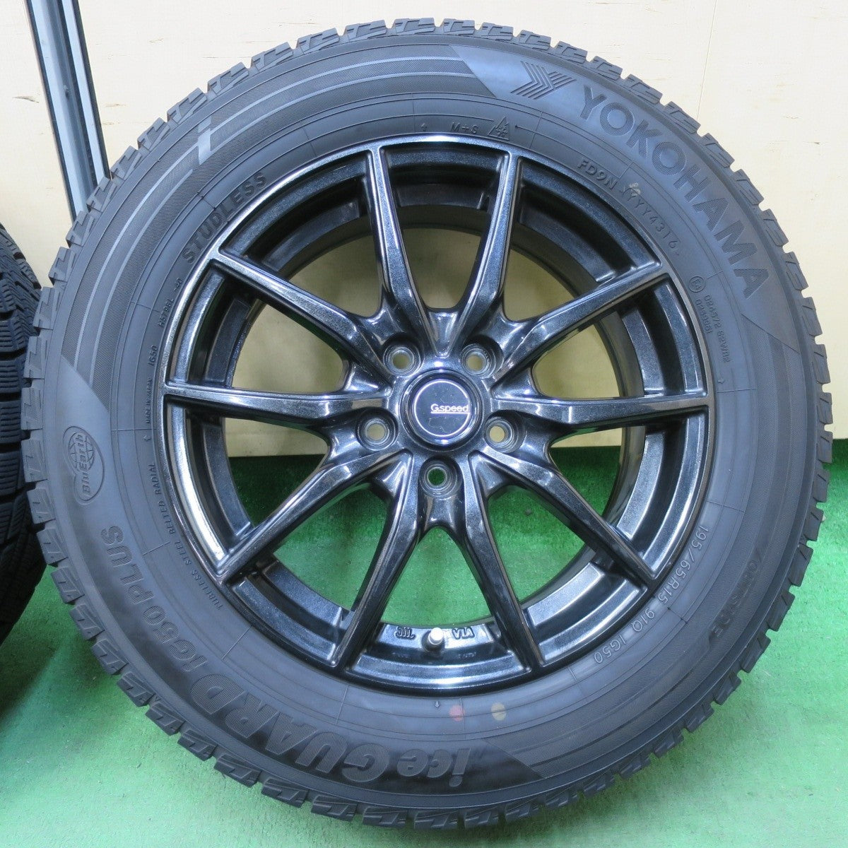 バリ溝！9分★プリウス 等 195/65R15 スタッドレス ヨコハマアイスガード iG50 プラス G.Speed Gスピード 15インチ PCD100/5H★5040804イス