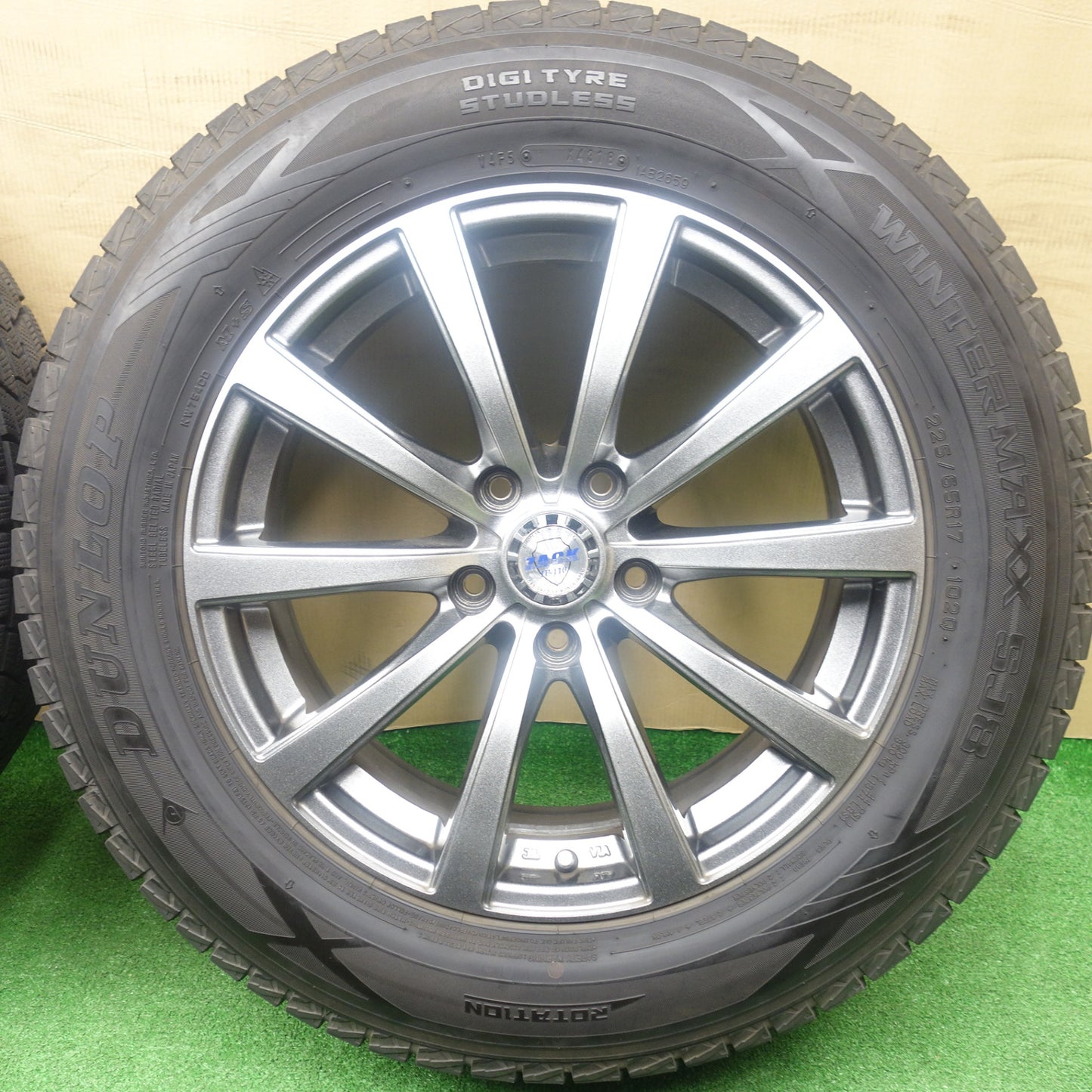 バリ溝！キレイ！9.5分★スタッドレス 225/65R17 ダンロップ ウインターマックス SJ8 ZACK JP-110 MONZA ザック モンツァ 17インチ PCD114.3/5H★6011604KTス