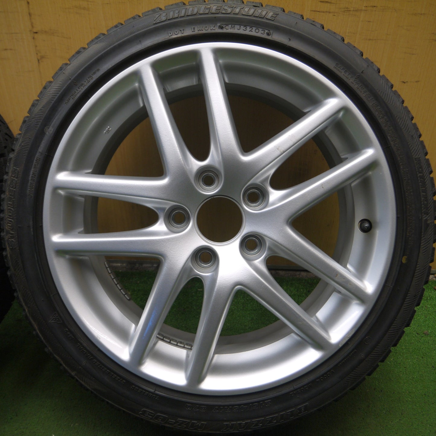 *送料無料* キレイ★ホンダ CL7 アコード ユーロR 純正 215/45R17 スタッドレス ブリヂストン ブリザック MZ-03 17インチ PCD114.3/5H★4061008Hス