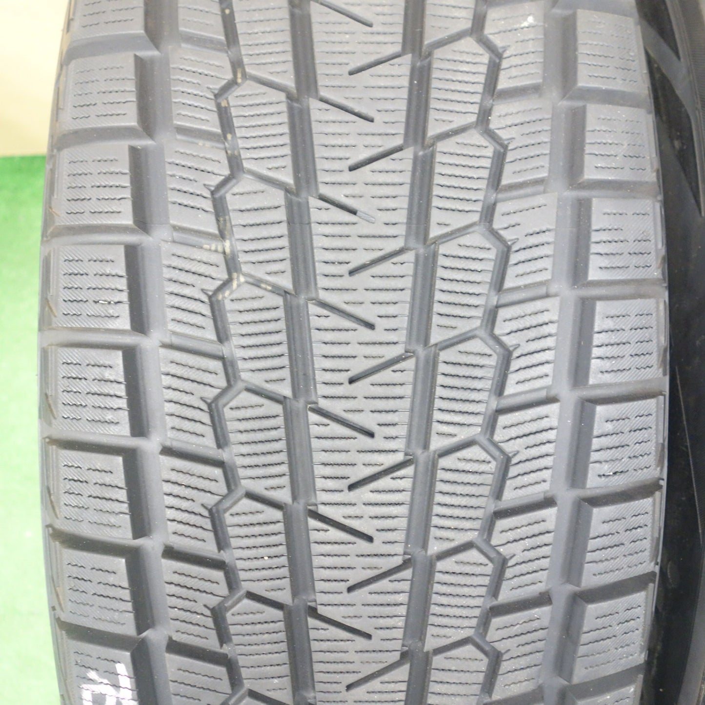 バリ溝！23年！9.5分★JEEP ジープ JL ラングラー アンリミテッド サハラ 純正 265/65R18 スタッドレス ヨコハマ アイスガード G075 18インチ PCD127/5H★6021103KTス