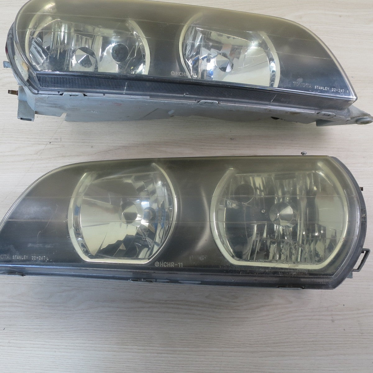 左右セット♪トヨタ JZX100 GX100 チェイサー 純正 ヘッドライト STANLEY 22-247 HCHR-11 STANLEY 6931 L R ヘッドランプ TOYOTA 照明 カー パーツ♪