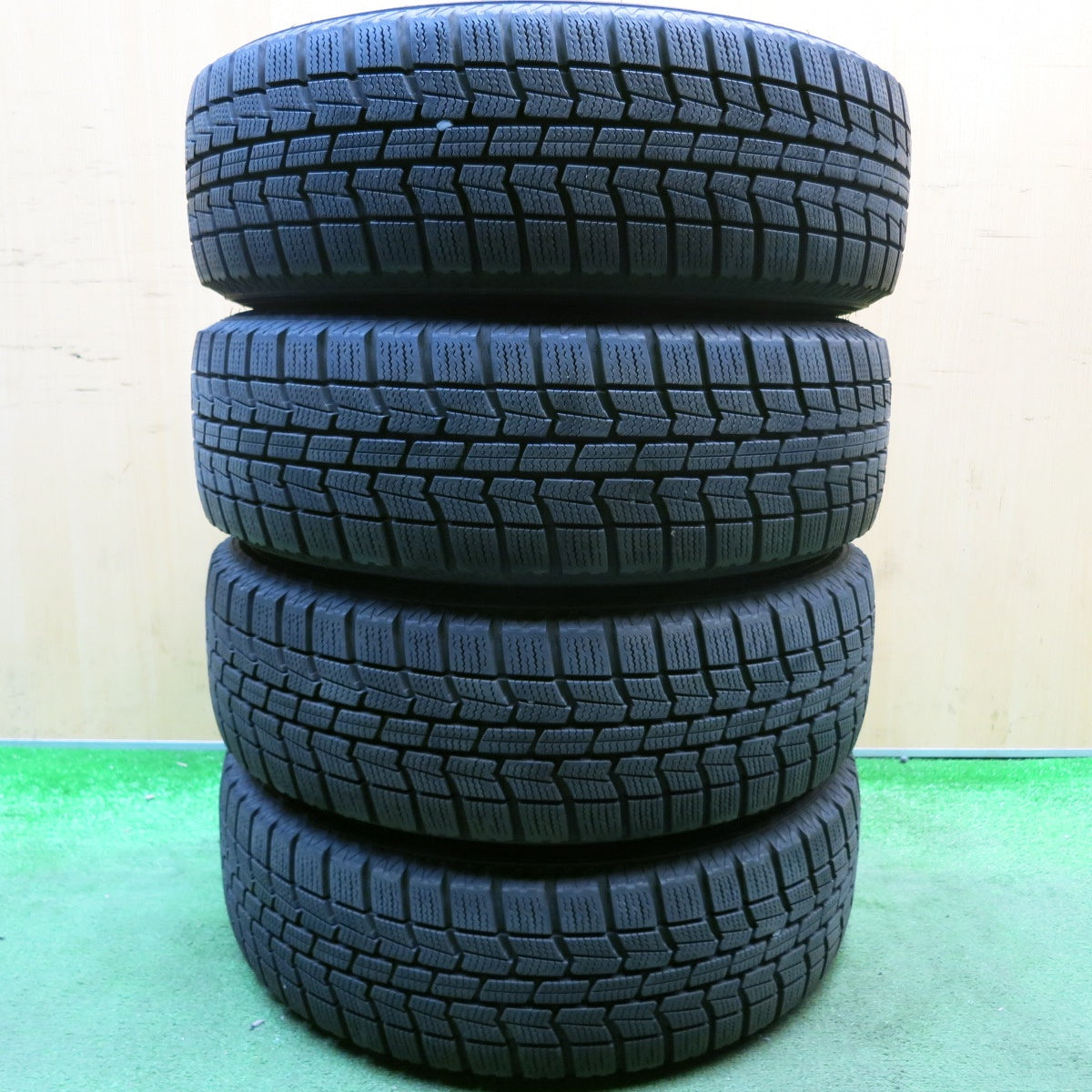 バリ溝！キレイ！9.5分以上★スタッドレス 175/65R14 オートバックス ノーストレック N3i JOKER ジョーカー 14インチ PCD100/4H★6031509HAス